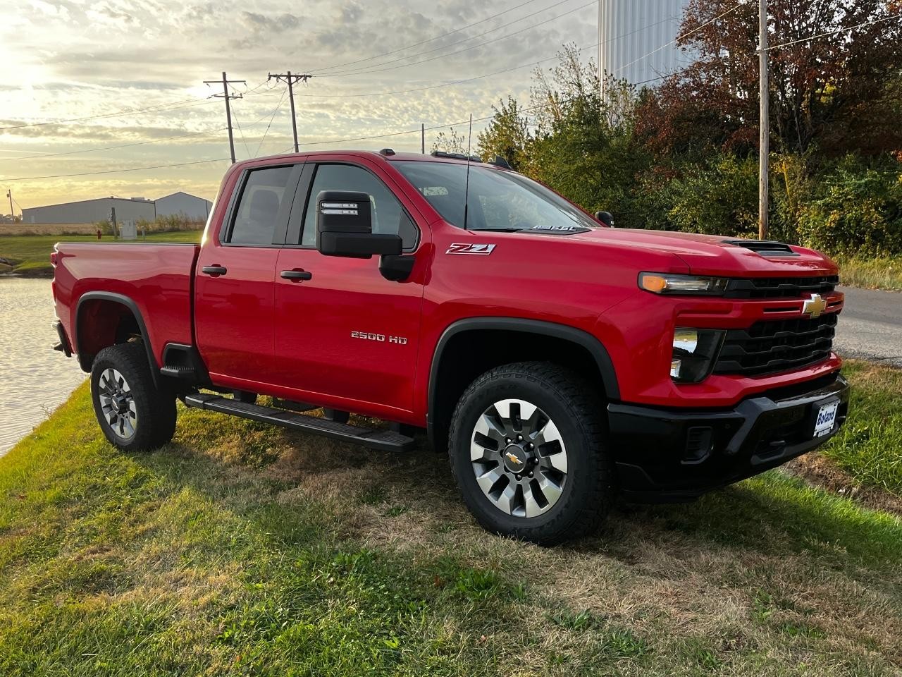 Eye-catching custom image overlays for Boland Chevrolet in Bowling Green, MO, highlighting special promotions and car details.