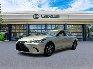 Custom clipped background for Spirit Lexus in Creve Coeur, MO, showcasing luxury vehicles with a clean, professional look.